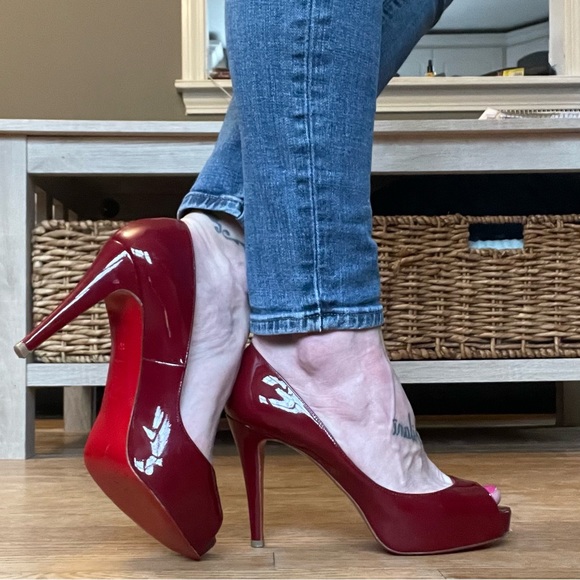 Christian Louboutin Shoes - Louboutin Very Prive 100MM Burgundy Patent Leather - 37.5